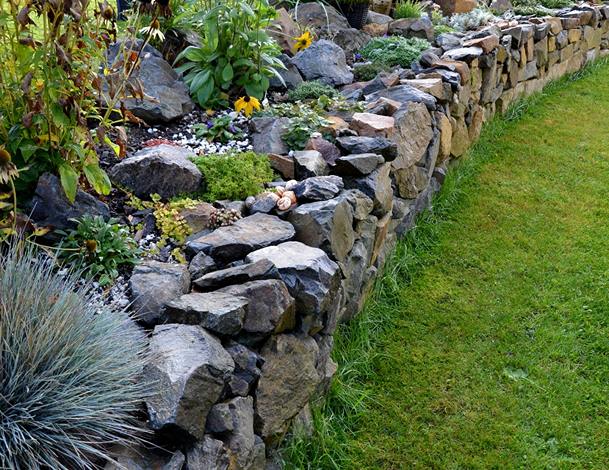 Garden Wall Materials